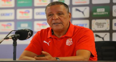 "شجار مع المدرب وطلب بالرحيل".. ماذا حدث في مران شباب بلوزداد الأول بعد سداسية الأهلي؟